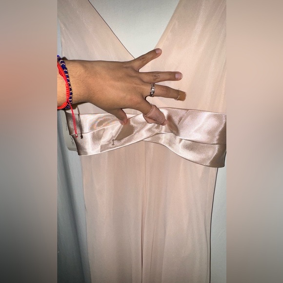 90s Evan Picone Chiffon Cream V-Neck Dress - Picture 10 of 13